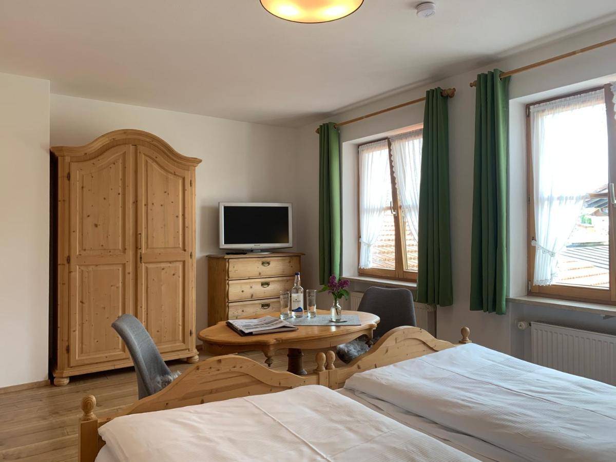 Gaestehaus "Zur Schmiede" Wertach Extérieur photo