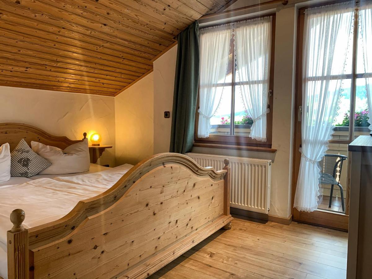 Gaestehaus "Zur Schmiede" Wertach Extérieur photo